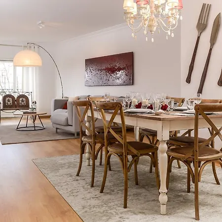 Jardim Flores Luxury Apartment Lisbon